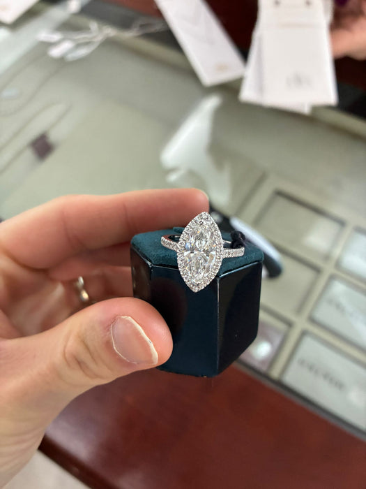 Anello con Diamanti Taglio