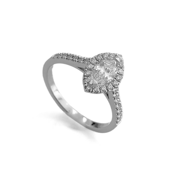 XDIAMOND-ANELLO ORO BIANCO 18 carati CON CENTRALE MARQUISE LAB CT.2,36 E DIAMANTI LAB ct. 0,33