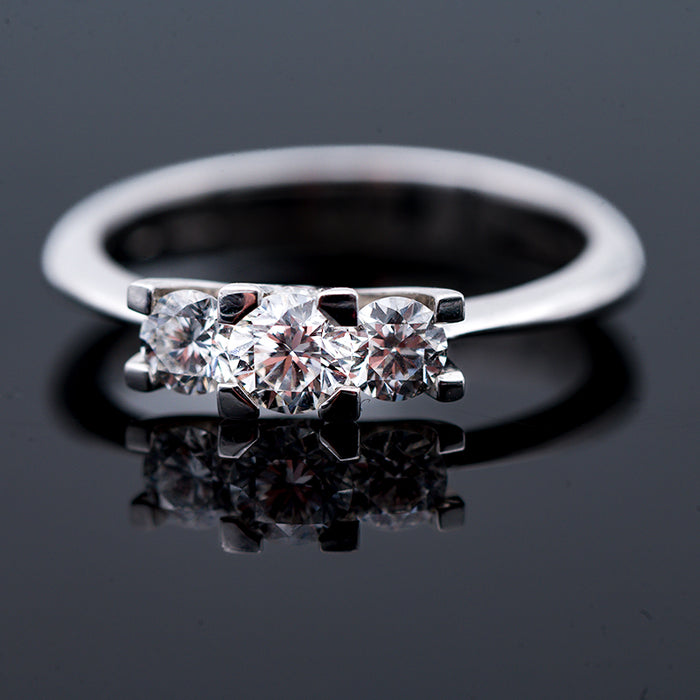 GIORGIO VISCONTI-ANELLO  DONNA ORO BIANCO 18 CARATI E DIAMANTI NATURALI