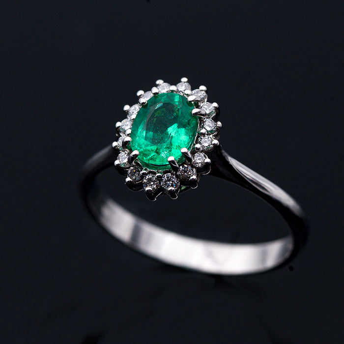 ANELLO DONNA -ORO 18 CARATI-SMERALDO-DIAMANTI NATURALI