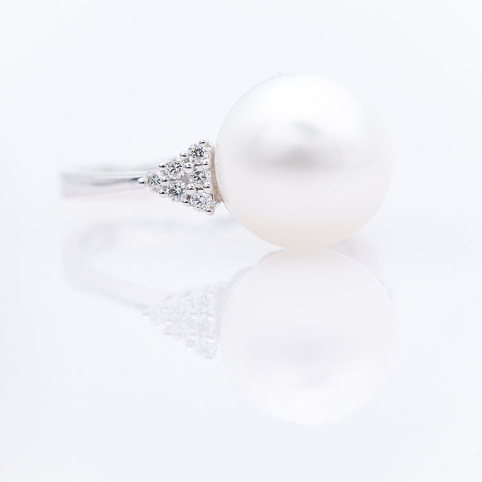 GIORGIO VISCONTI- ANELLO DONNA  ORO BIANCO 18 CARATI E DIAMANTI NATURALI